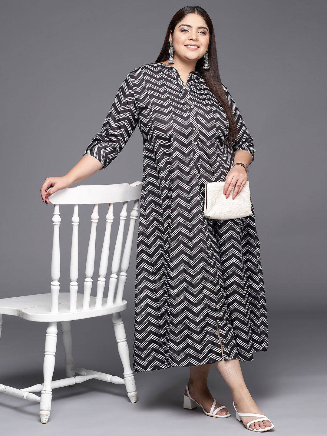 Black and white chevron hotsell maxi dress