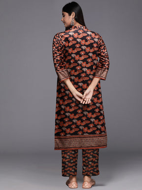 A PLUS BY AHALYAA Women Floral Printed Regular Gotta Patti Velvet Kurta with Trousers