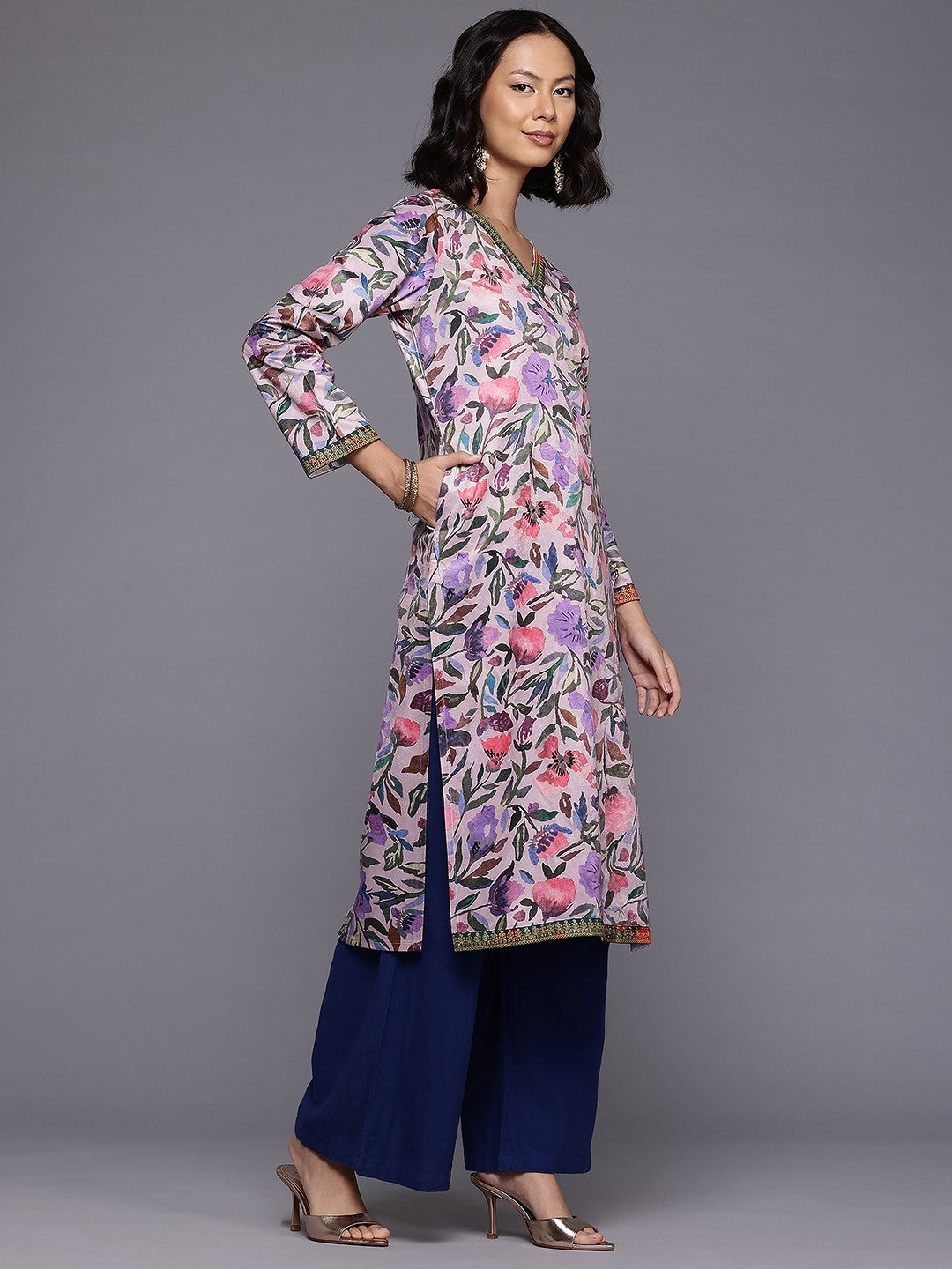 Floral Printed Velvet Kurta