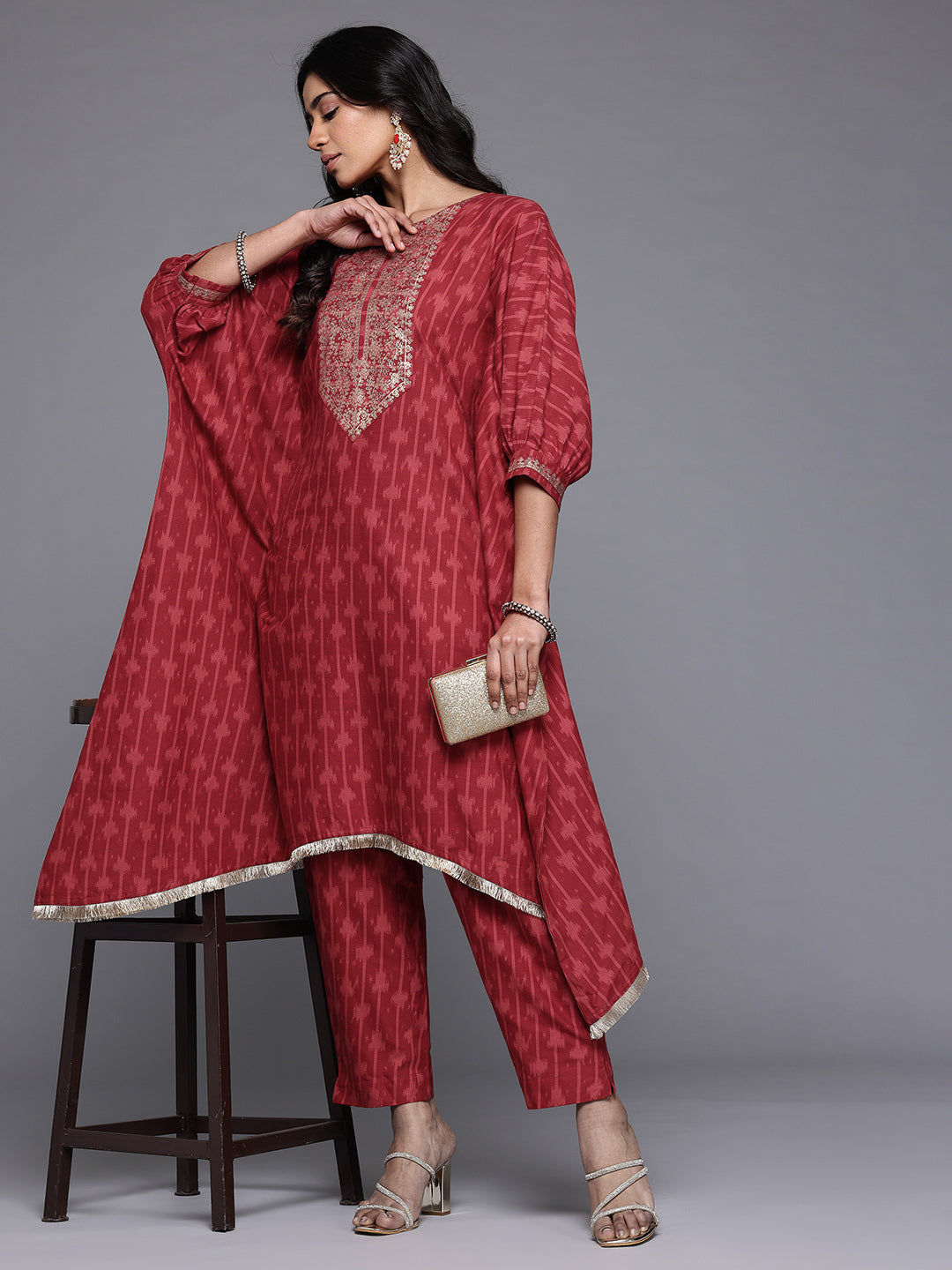 Ahalyaa Women Printed Pure Cotton Kurta with Trousers