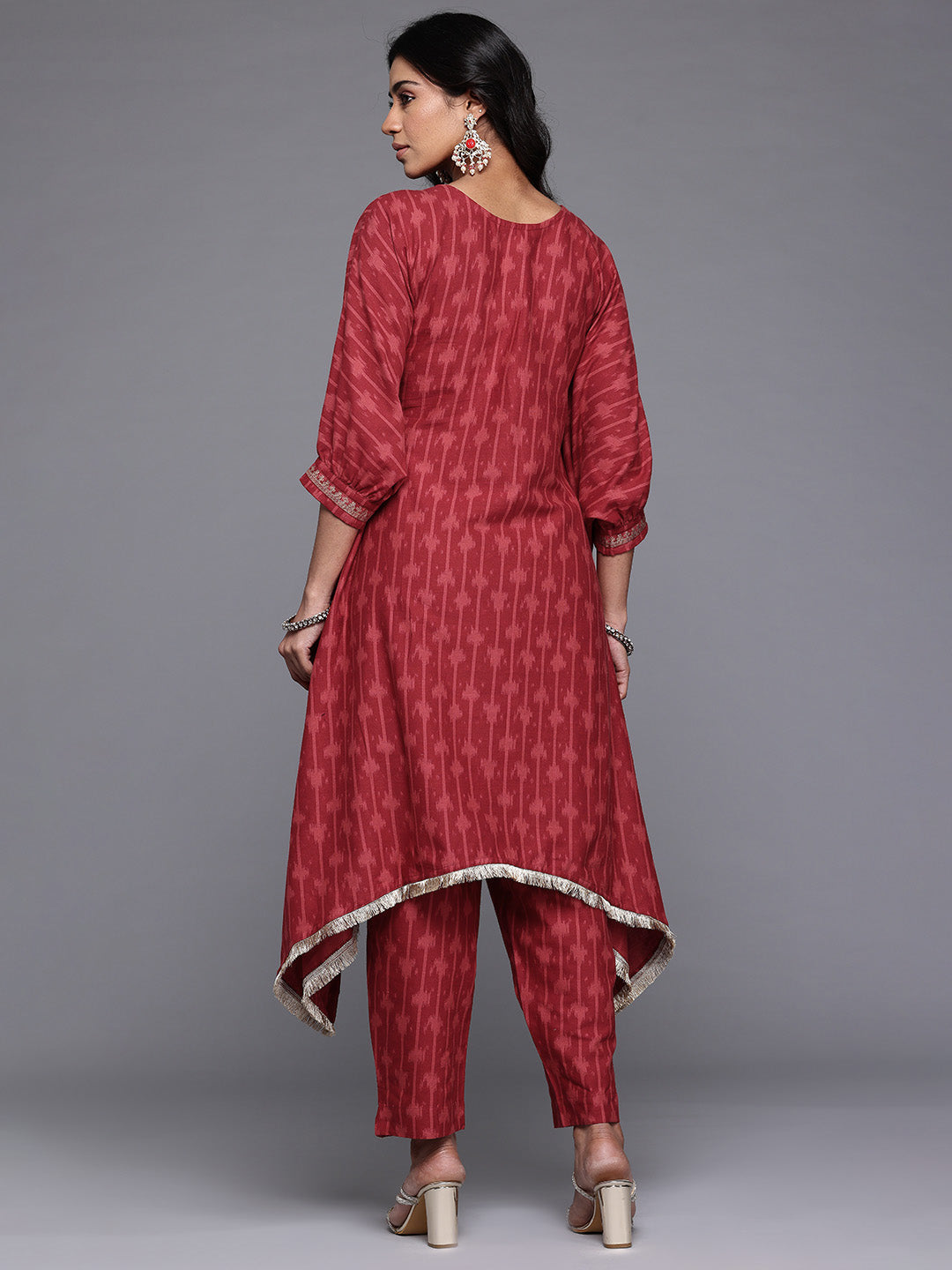 Ahalyaa Women Printed Pure Cotton Kurta with Trousers