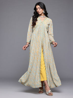 Ahalyaa Paisley Printed High Slit Kurta with Trousers