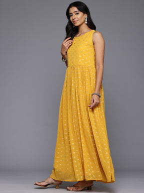 Ethnic Motifs Printed Maxi Gown with Shrug