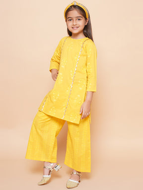 Girls Ethnic Motifs Printed Gotta Patti Pure Cotton Kurta & Palazzos