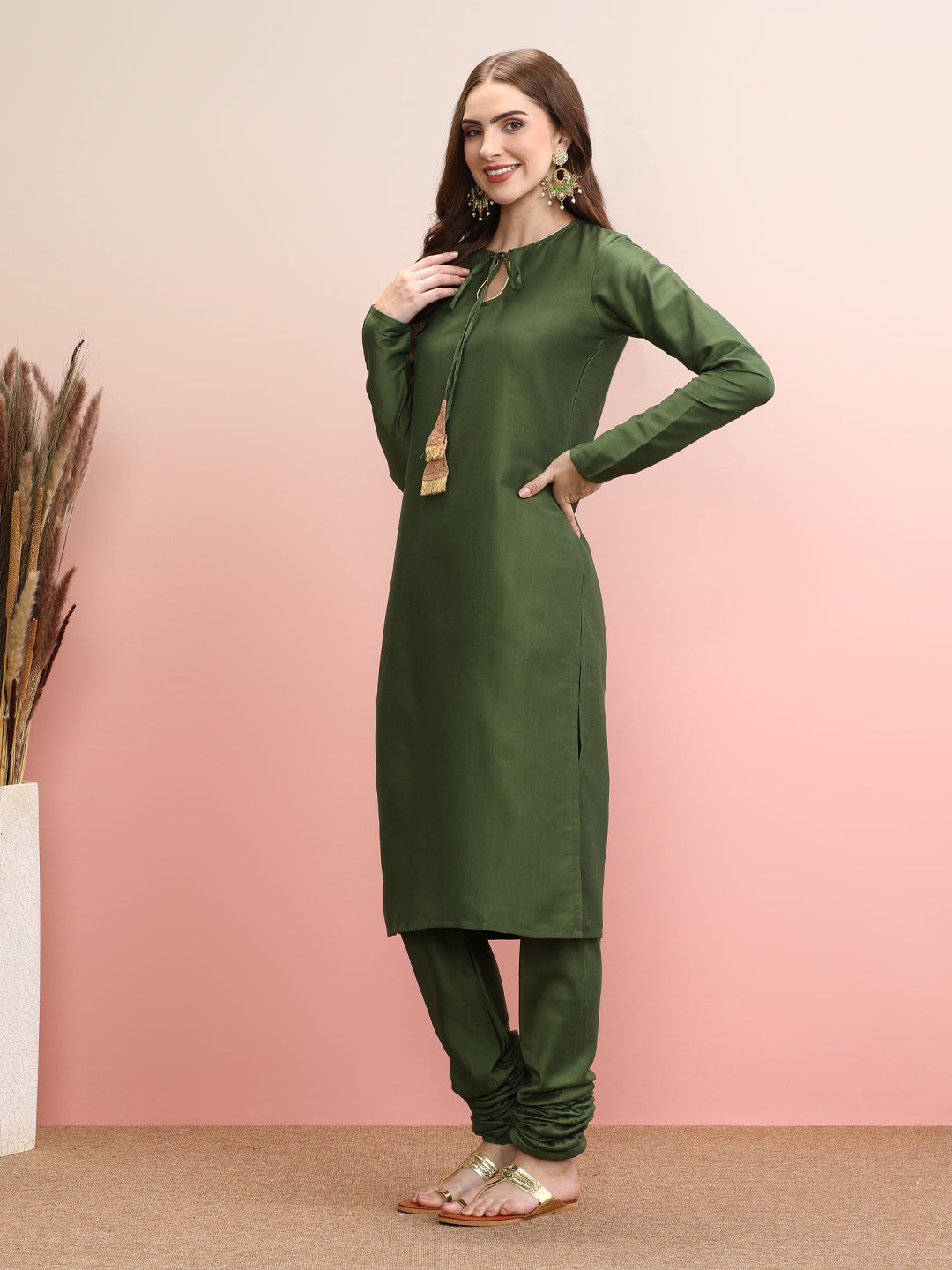 Tie-Up Neck Regular Sleeves Straight Kurta Set