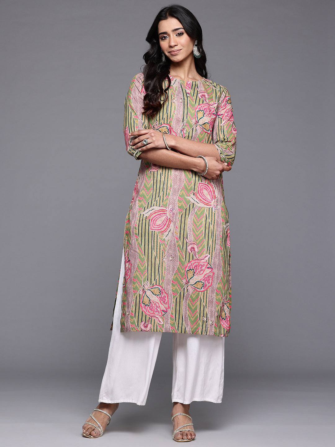 Ahalyaa Floral Printed Pure Cotton Gotta Patti Kurta