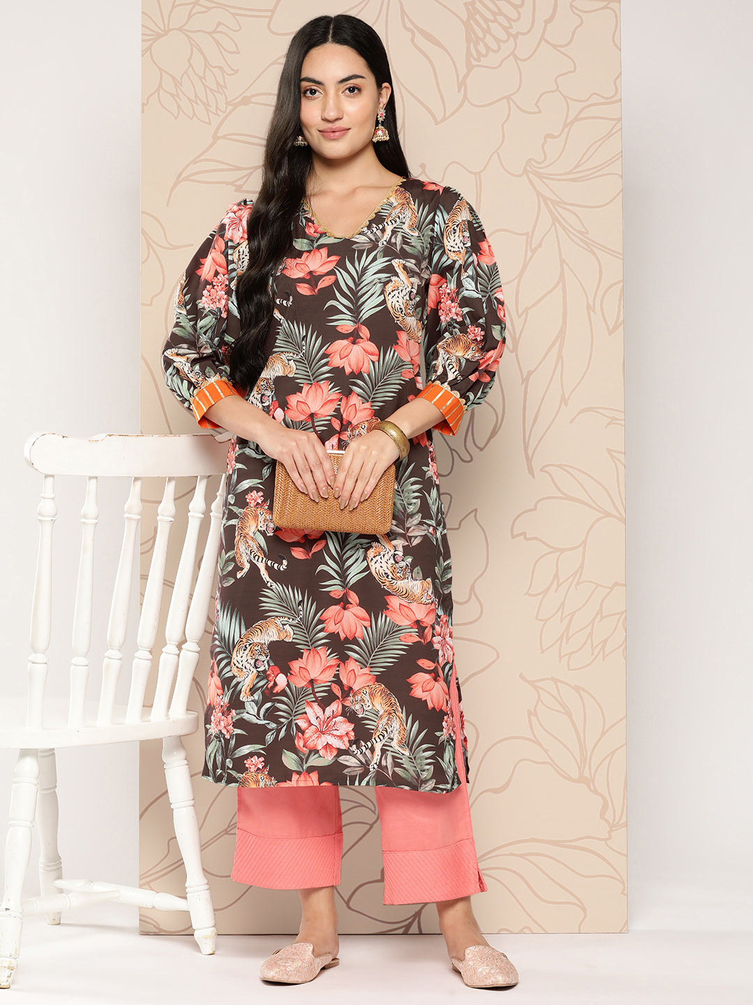 Ahalyaa Women Floral Printed Gotta Patti Crepe Kurta