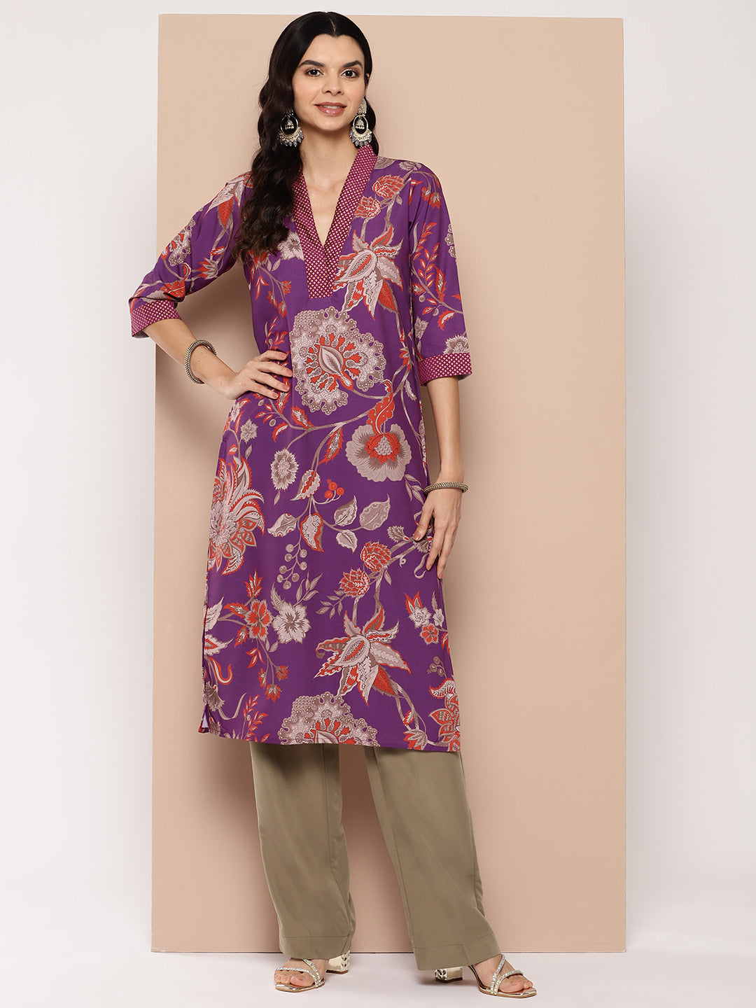 Ahalyaa Women Floral Printed Crepe Kurta