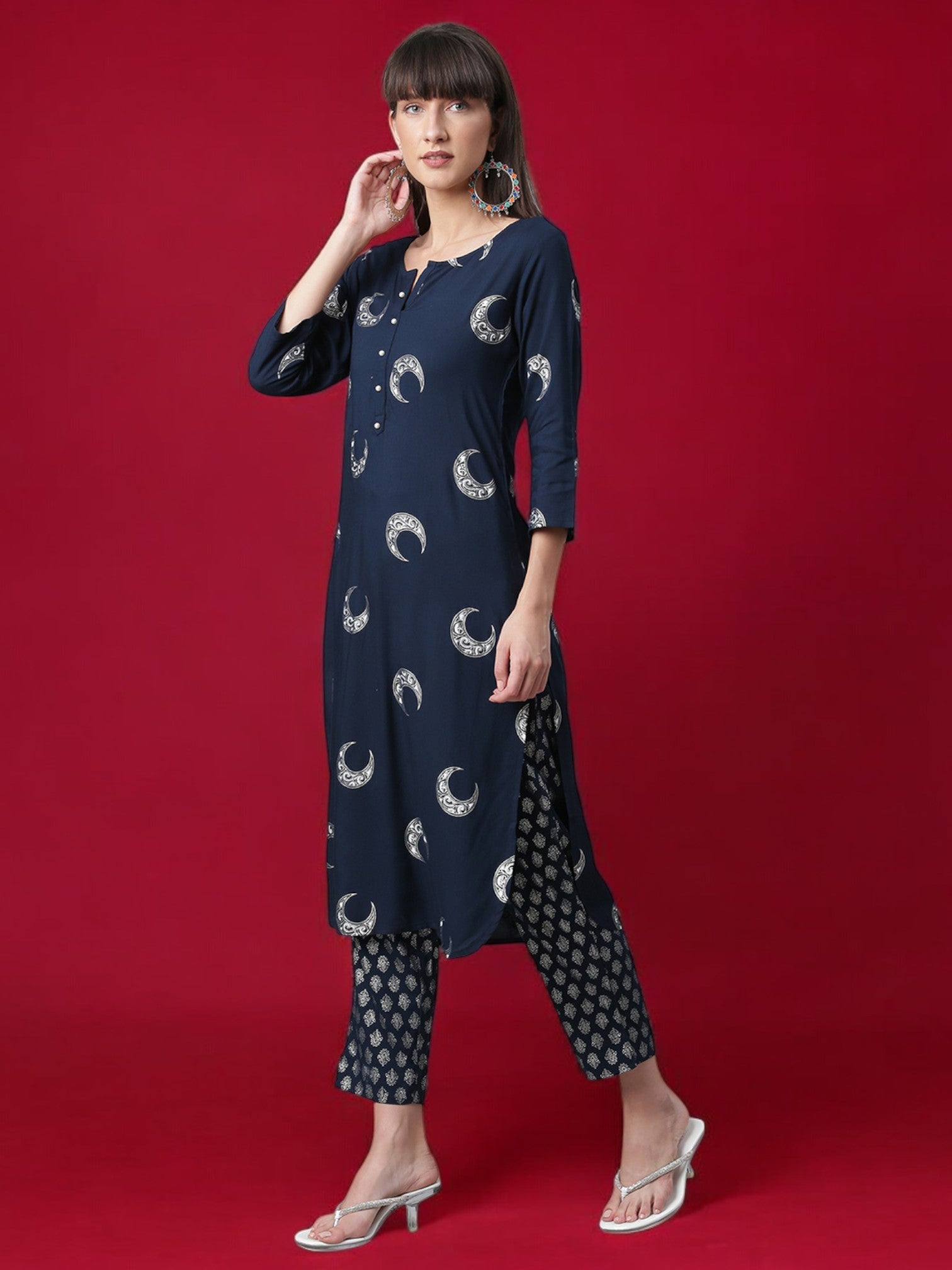 Ahalyaa Women Ethnic Motifs Printed Regular Gotta Patti Kurta with Trousers & With Dupatta