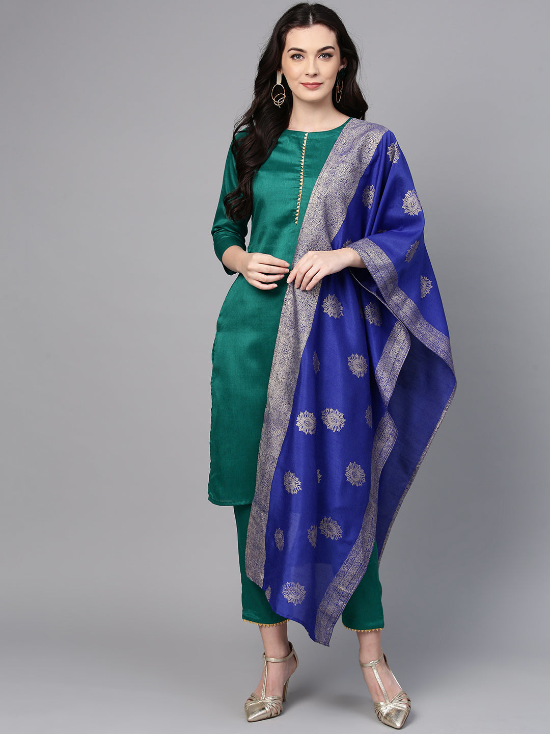 Green Solid Kurta with Trousers & Printed Dupatta