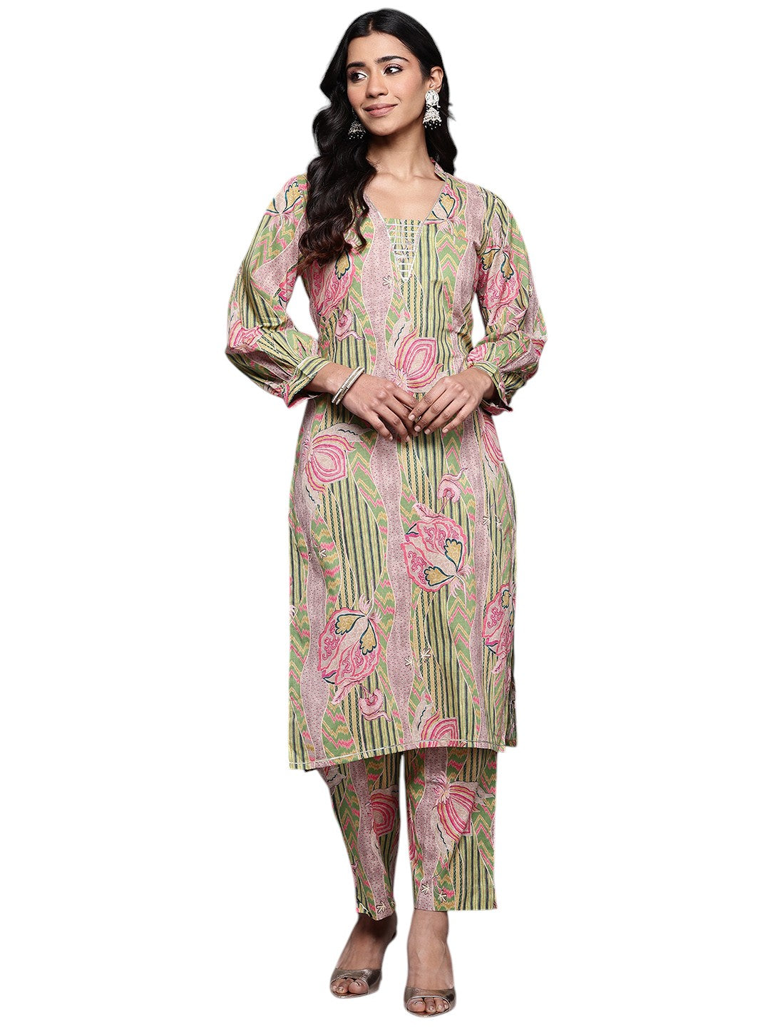 Ahalyaa Floral Printed Gotta Patti Pure Cotton Kurta with Trousers