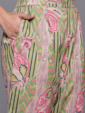 Ahalyaa Floral Printed Gotta Patti Pure Cotton Kurta with Trousers