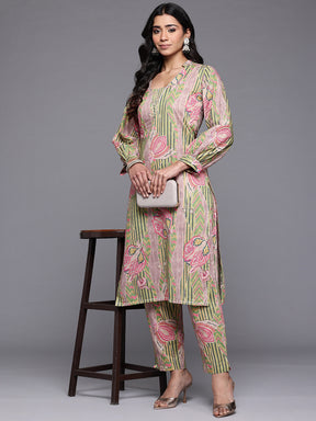 Ahalyaa Floral Printed Gotta Patti Pure Cotton Kurta with Trousers