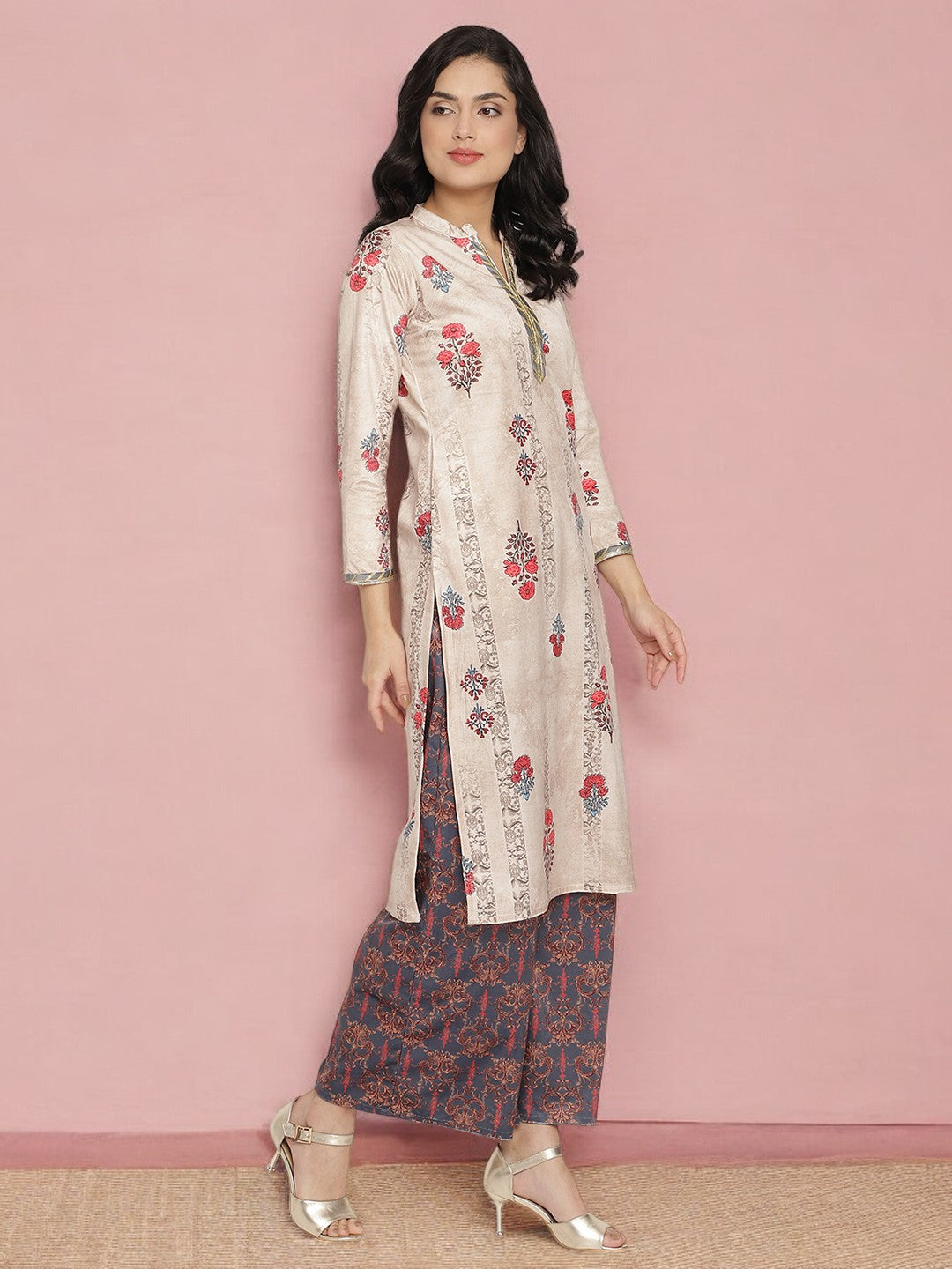 Beige Digital Print Velvet Kurta With Palazzo