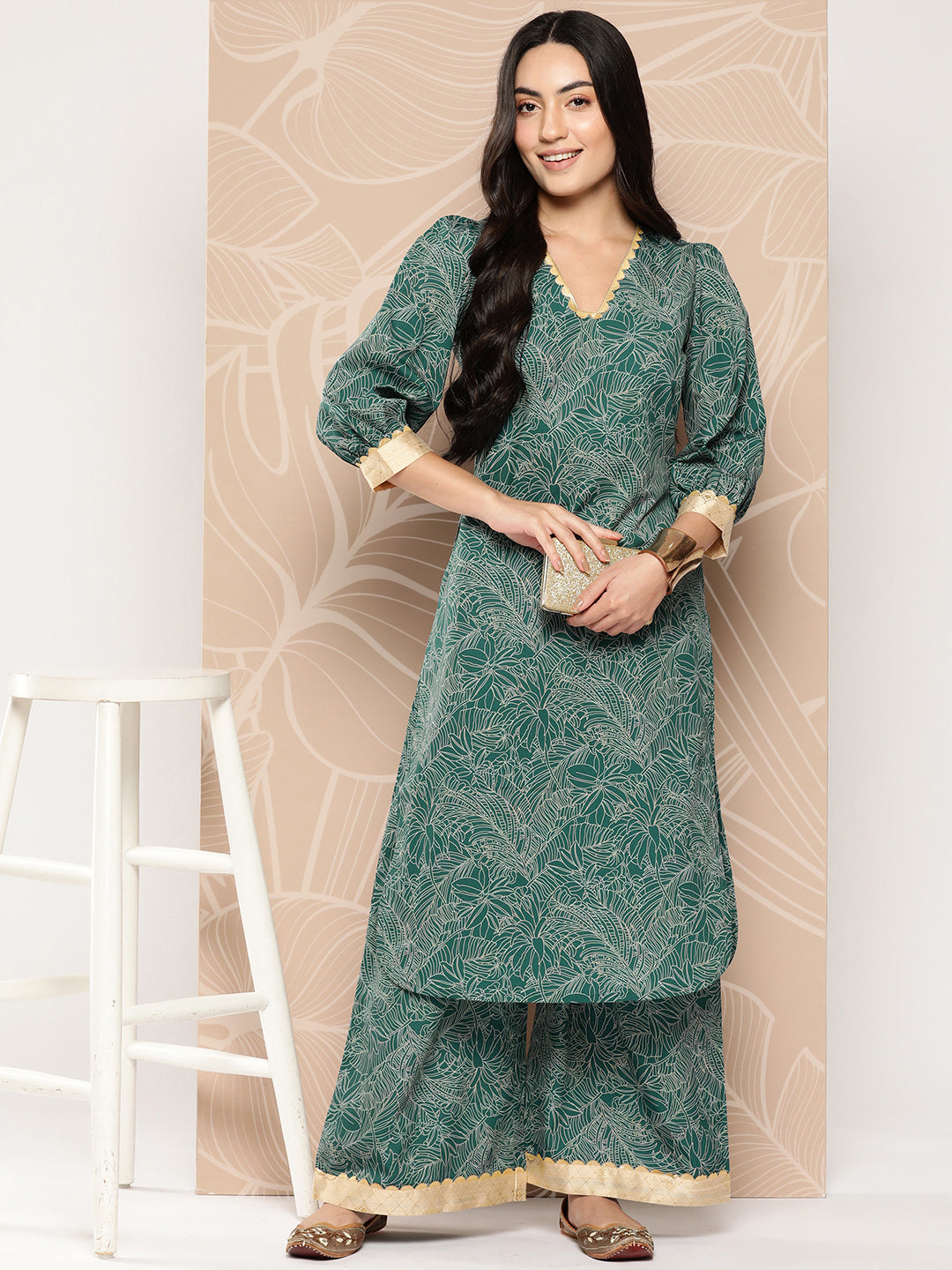 Ahalyaa Floral Printed Regular Gotta Patti Kurta with Palazzos