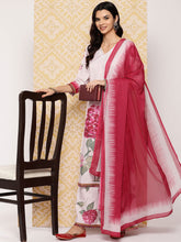 Ahalyaa Women Floral Printed Regular Kurta with Palazzos & With Dupatta