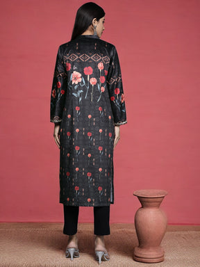 Ahalyaa Women Black & Red Floral Printed Gotta Patti Velvet Kurta