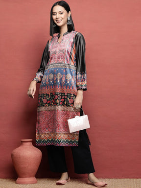 Pink & Black Printed Gotta Patti Velvet Kurta