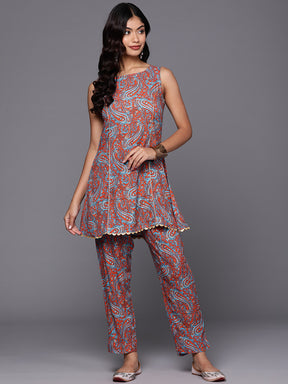 Ahalyaa Women Printed Tunic & Trousers with Gotta Patti Details