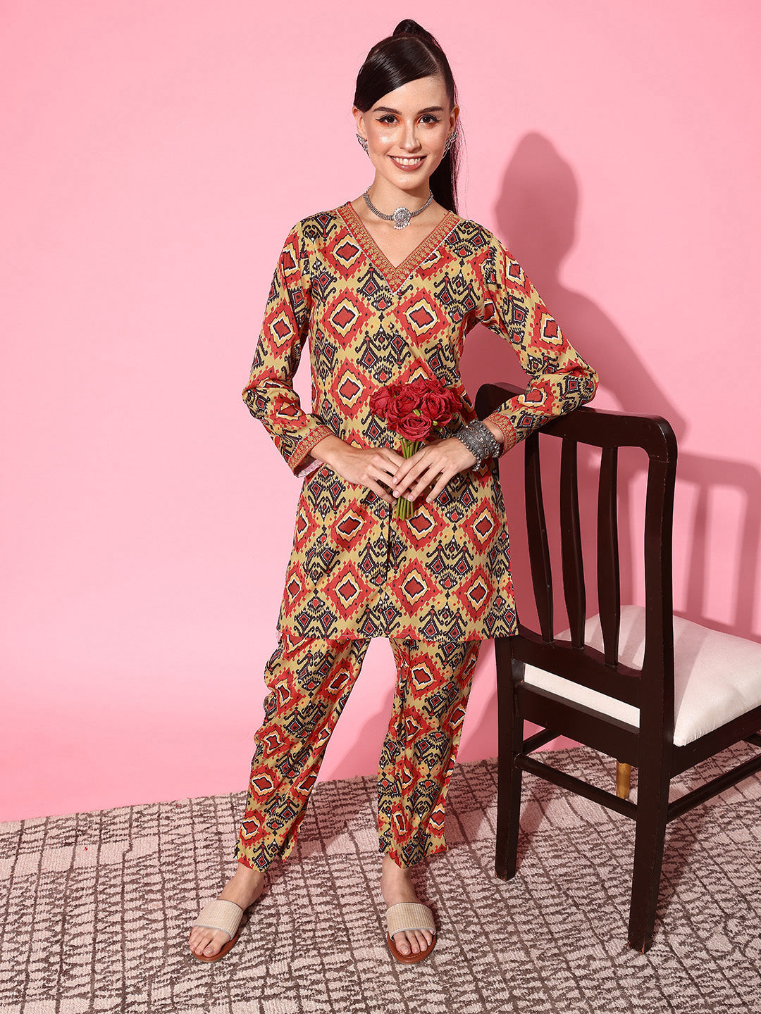 Ahalyaa Women Printed Tunic with Trousers