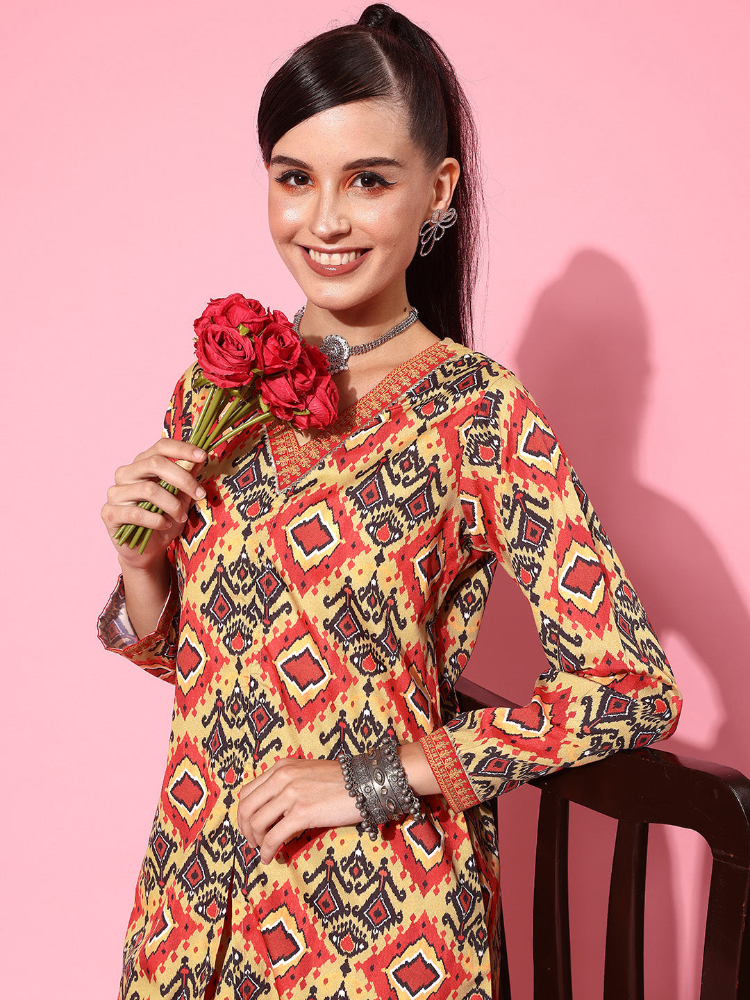 Ahalyaa Women Printed Tunic with Trousers