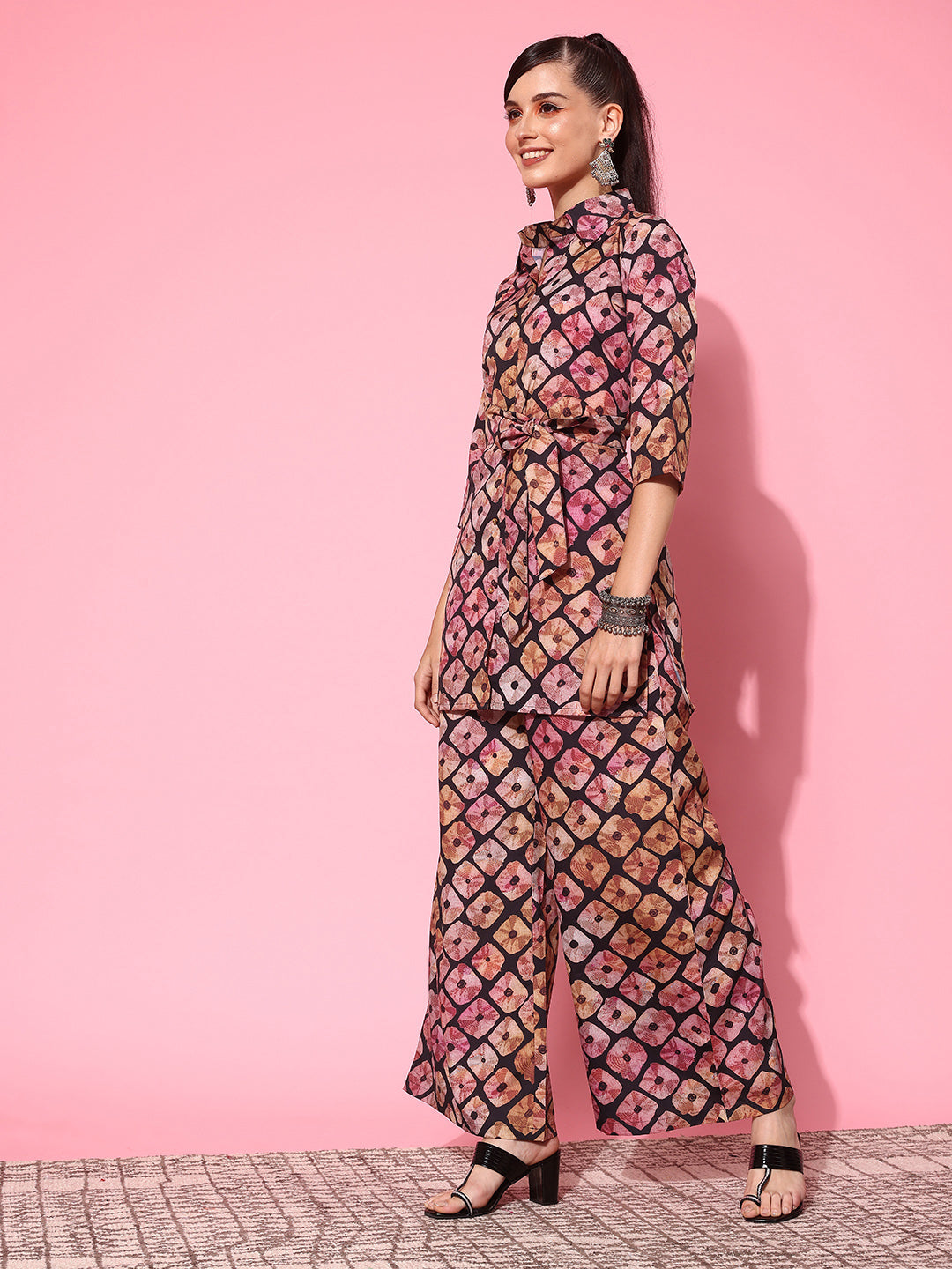 Ahalyaa Women Printed Tunic with Palazzos