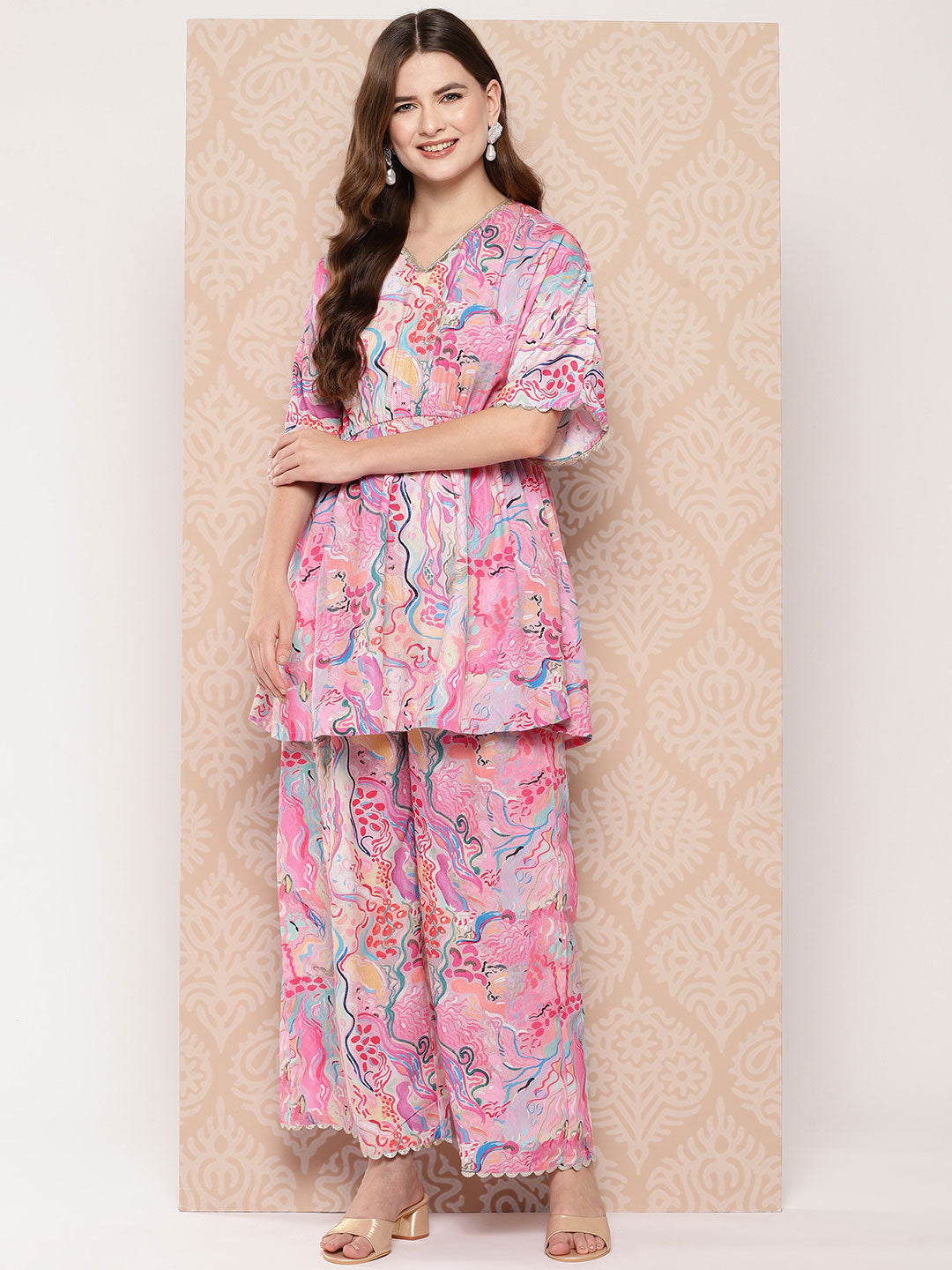 Ahalyaa Women Printed Ethnic Tunic with Palazzos