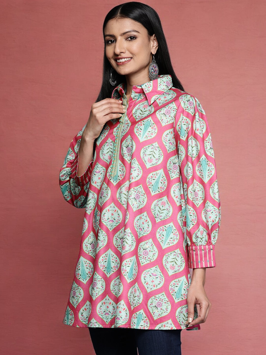 Ahalyaa Fuchsia Shirt Collar Velvet Digital Printed Tunic