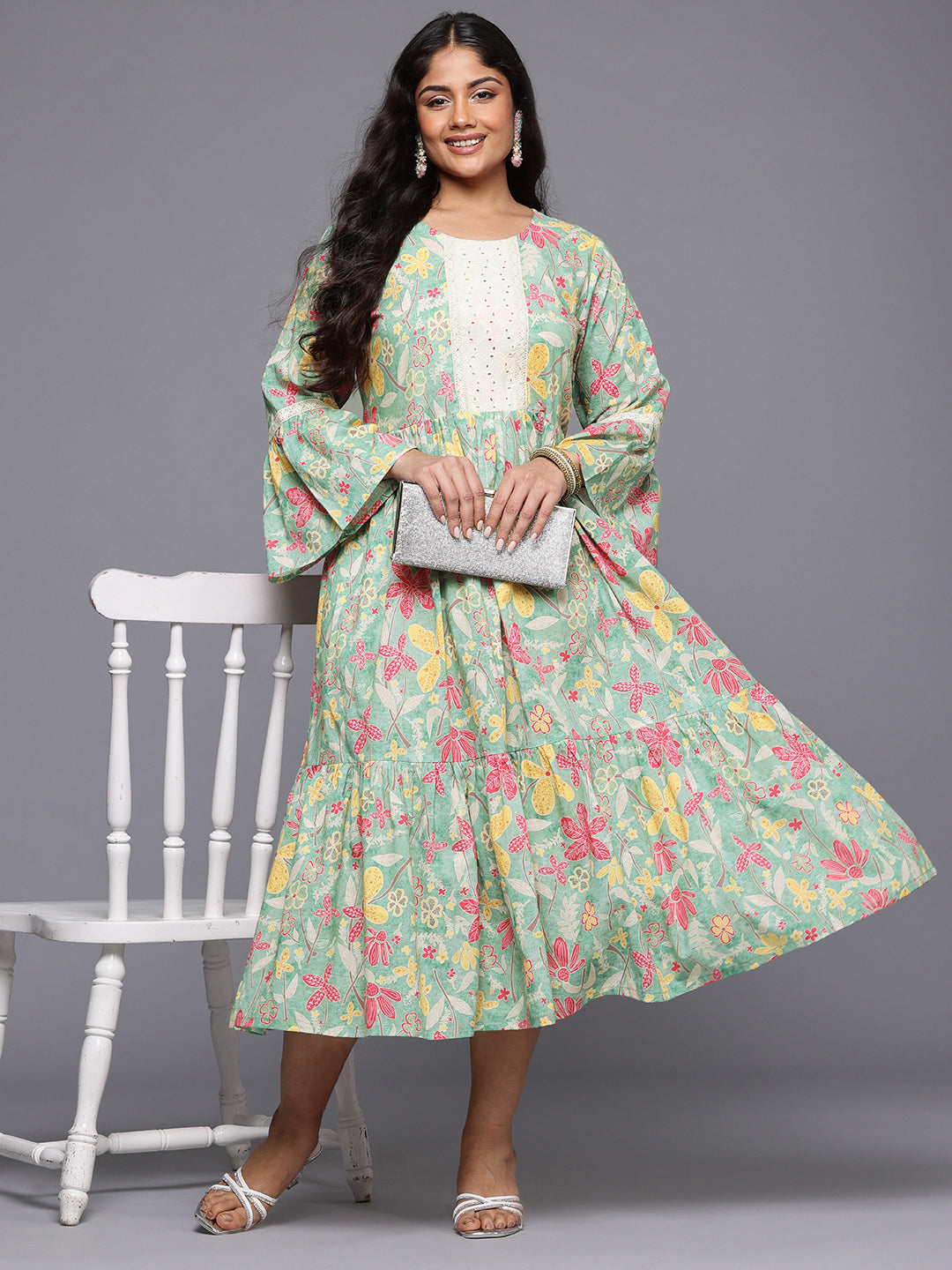 A PLUS BY AHALYAA Plus Size Floral Printed Bell Sleeves Pure Cotton A-Line Midi Dress