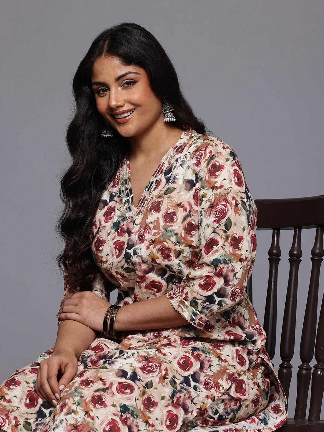 A PLUS BY AHALYAA Women Floral Printed Gotta Patti Pure Cotton Kurta with Trousers