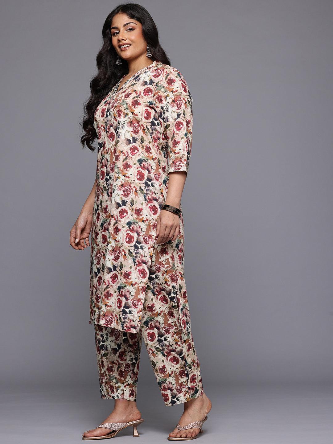 A PLUS BY AHALYAA Women Floral Printed Gotta Patti Pure Cotton Kurta with Trousers