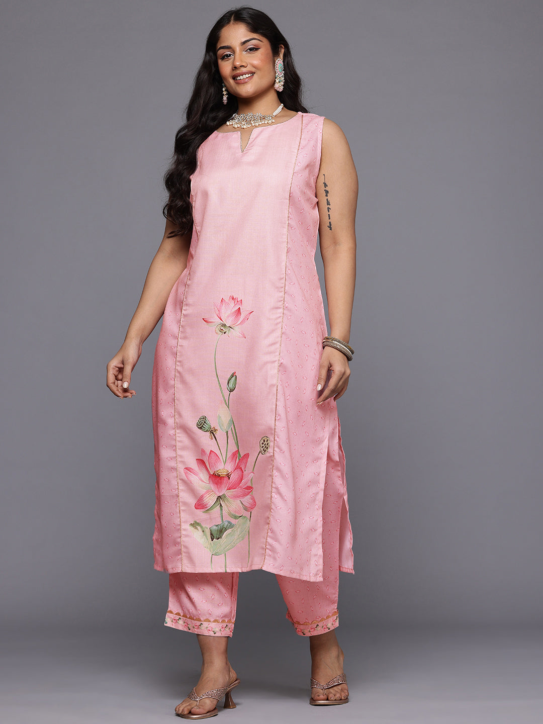 A PLUS BY AHALYAA Plus Size Floral Printed Panelled Gotta Patti Kurta with Trousers