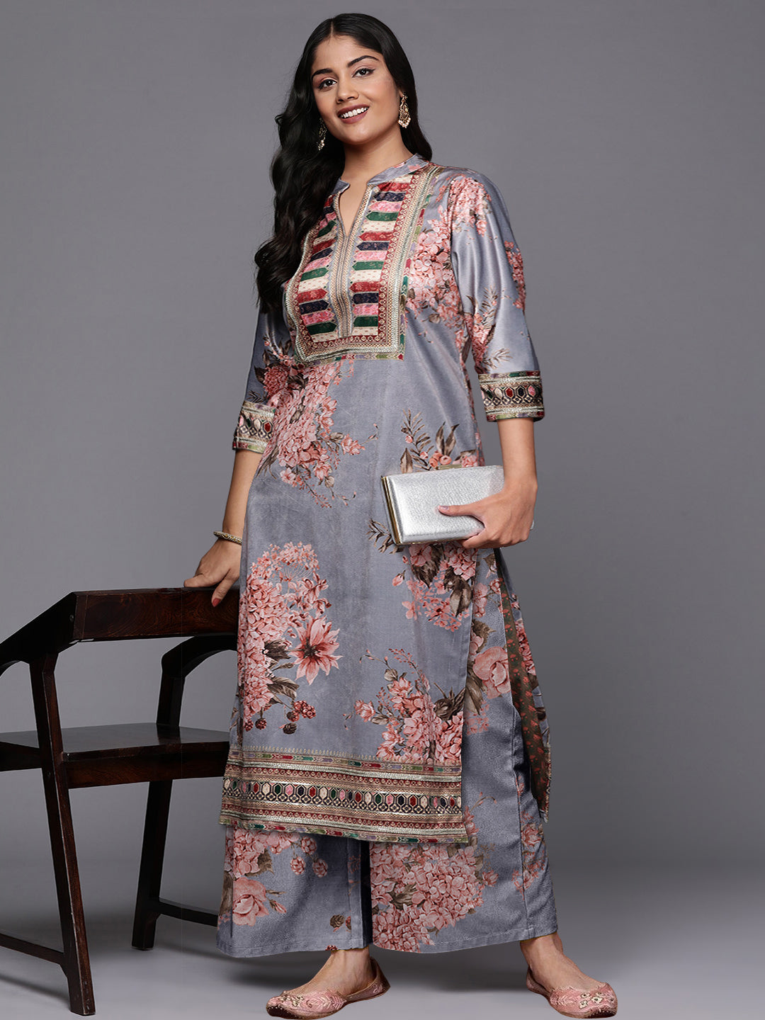 Ahalyaa Plus Size Digital Printed Velvet Kurta and Palazzo Set