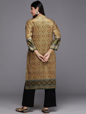 Women Ethnic Motifs Printed Gotta Patti Velvet Kurta