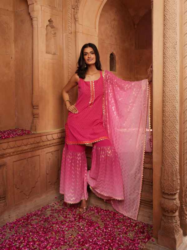 Women's Pink Ombre Printed Gotta Patti Sharara Set With Dupatta