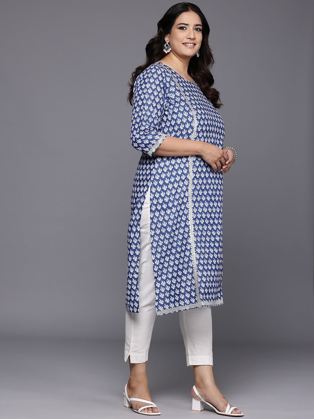 Plus Size Ethnic Motifs Printed Gotta Patti Pure Cotton Kurta