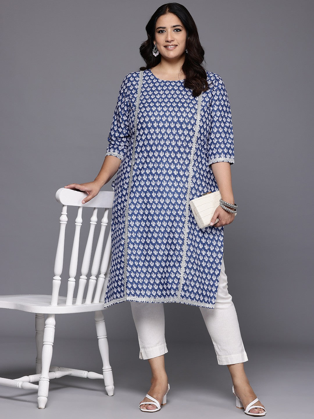 Plus Size Ethnic Motifs Printed Gotta Patti Pure Cotton Kurta