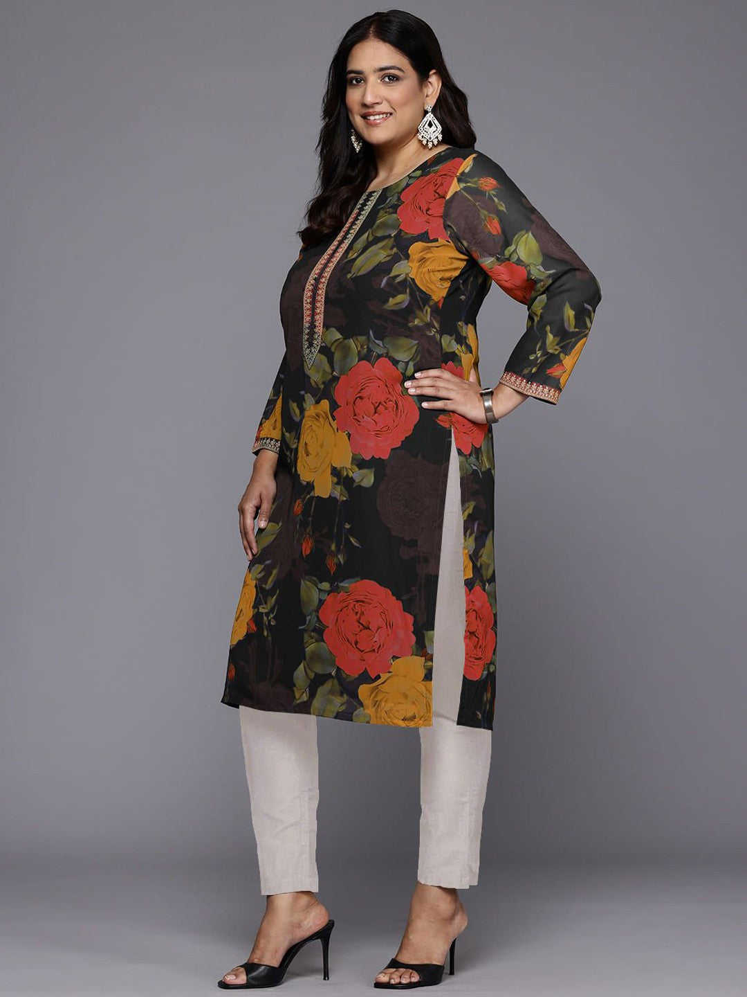 Women Floral Printed Floral Georgette Kurta