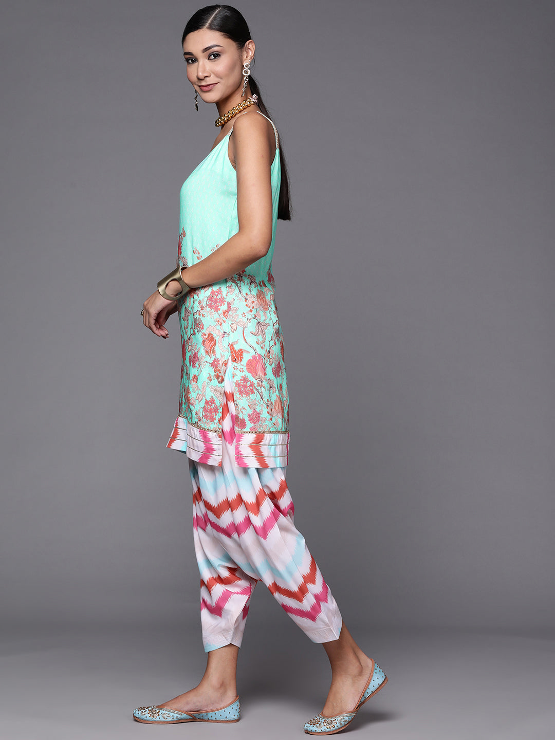 Blue Floral Printed Kurta with Patiala & With Dupatta